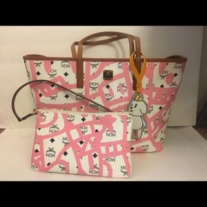 tumi cable organizer